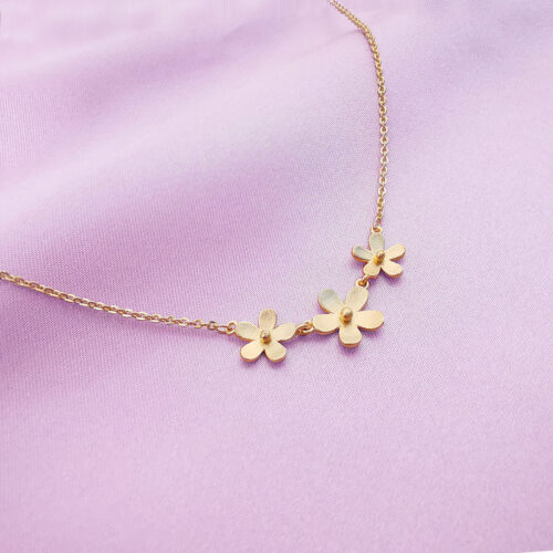 flower pendant golden