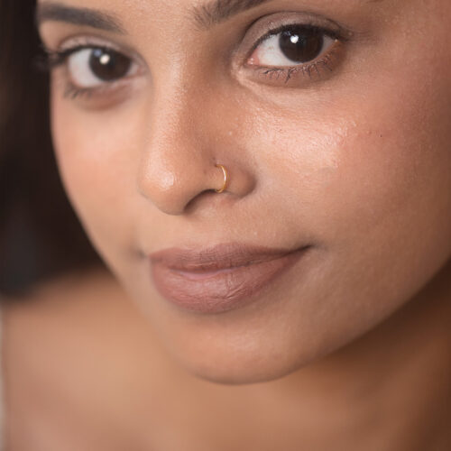 Alternative view of Mira titanium hoop (Gold | 20 gauge | 1 pc)