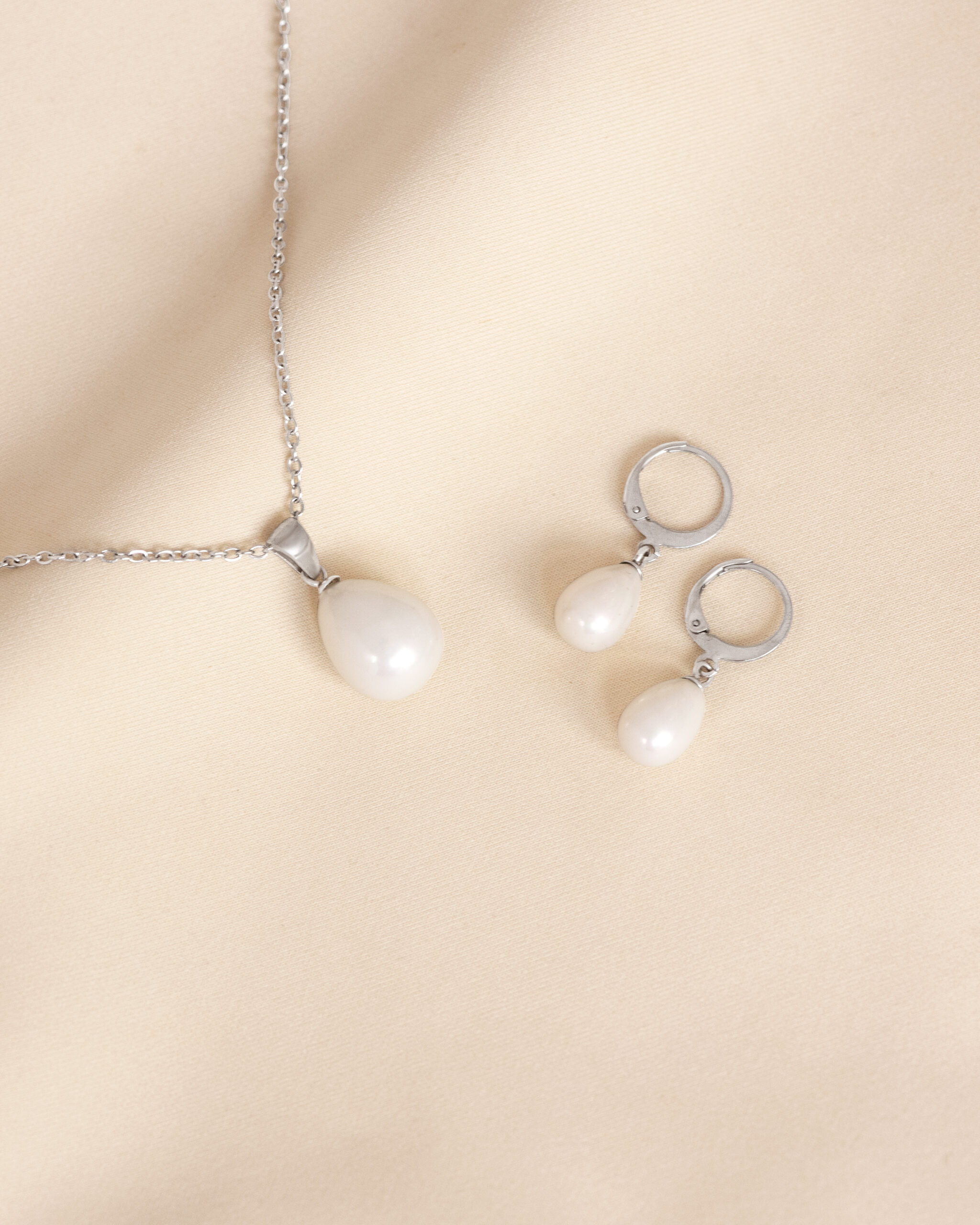 Celene drop set (silver)