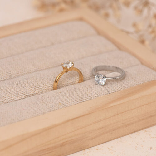 Celeste solitaire set ring (gold/silver)
